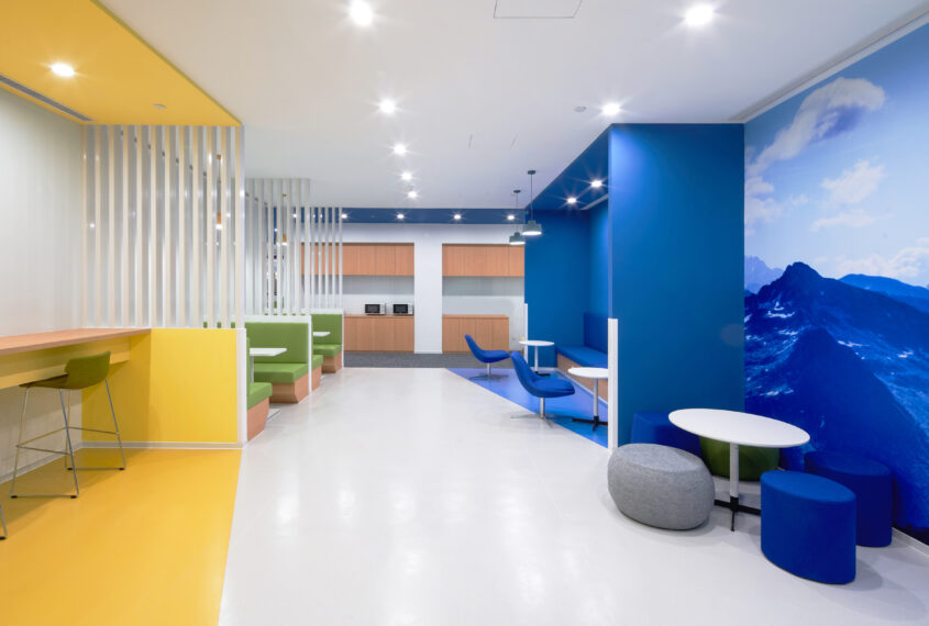 PROYECTO DE INTERIORISMO COMERCIAL